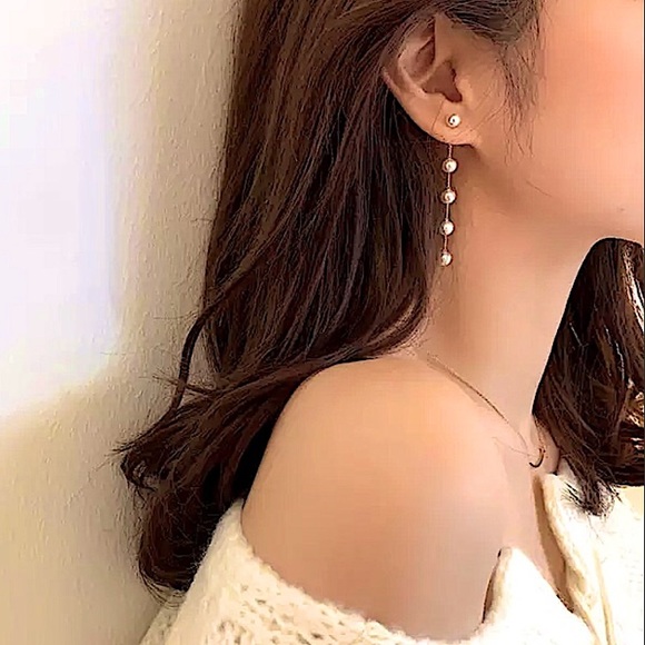 ⚜️𝟯𝟬%𝗢𝗙𝗙 𝗯𝘂𝗻𝗱𝗹𝗲𝘀 𝟯+⚜️ NEW Long White Pearl Jacket Earrings - Picture 5 of 9